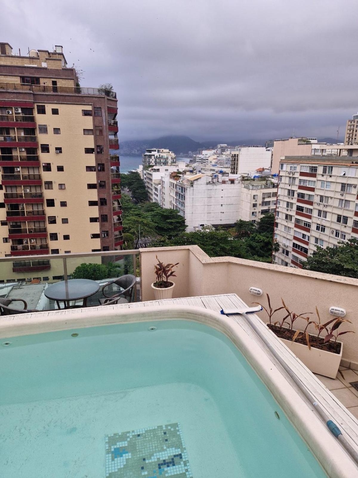 Cobertura Arpoador Com Piscina Privativa, Vista Mar, Garagem, Portaria 24 Apartemen